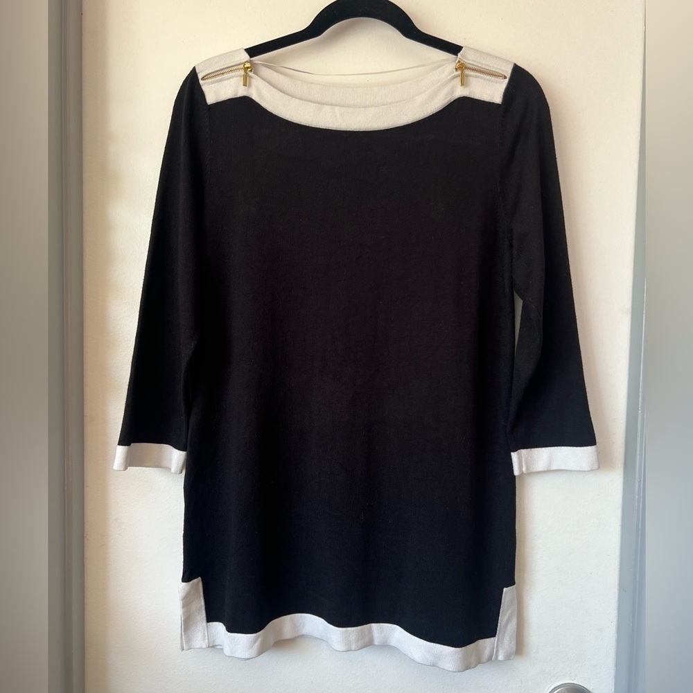 Spense zipper detail boatneck tunic in black with white trim 3/4 sleeve. M